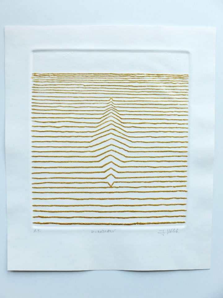 zvrásnění, 33x35 cm